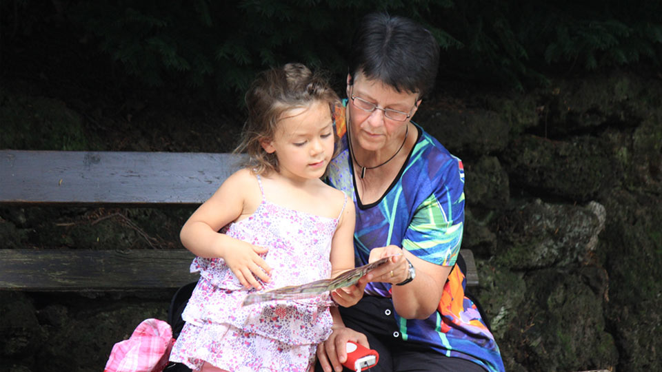 BABCIA LUB DZIADEK I JA